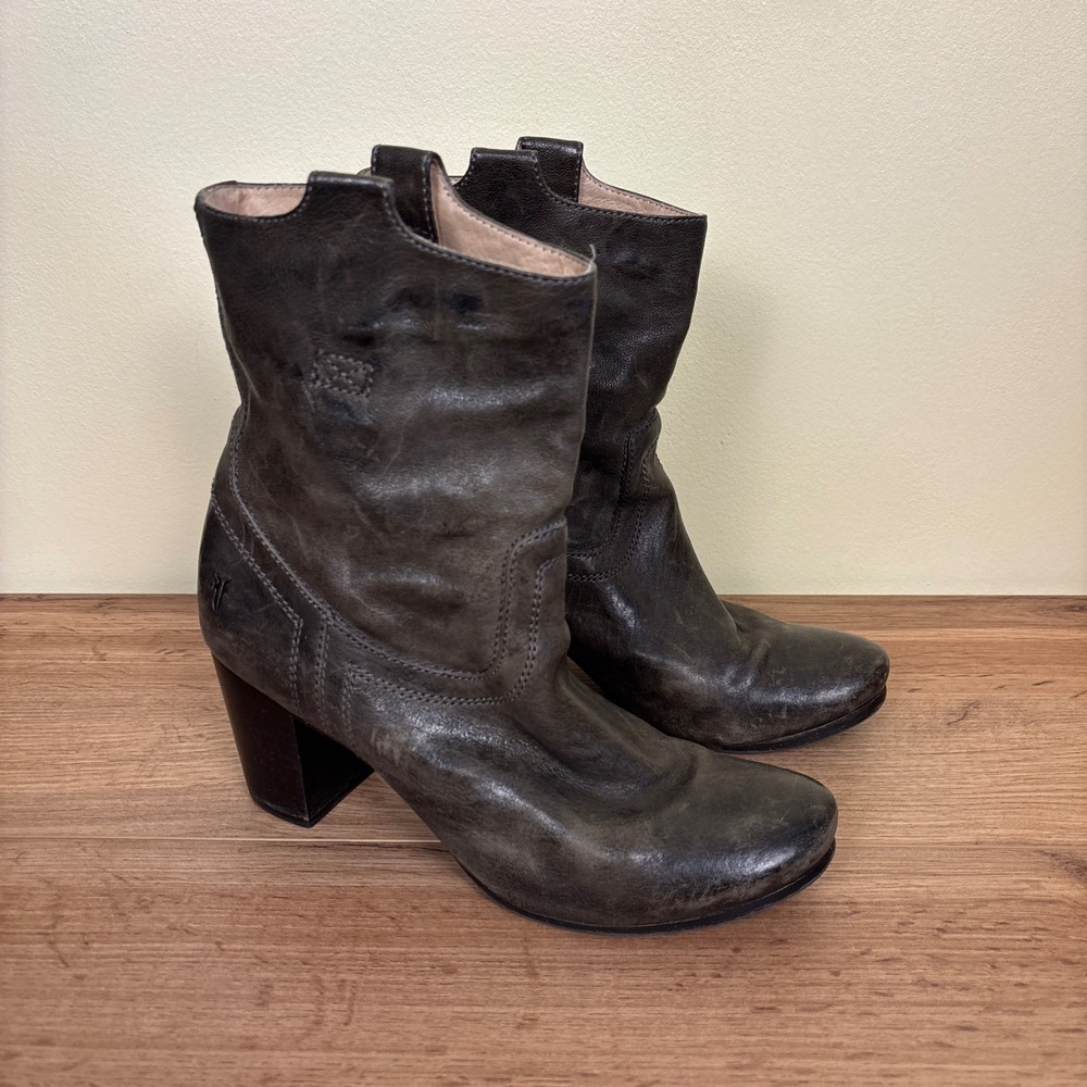 FRYE Carson Mid-Heel Short Boots Charcoal Gray Women Size 10 Leather Rugged
